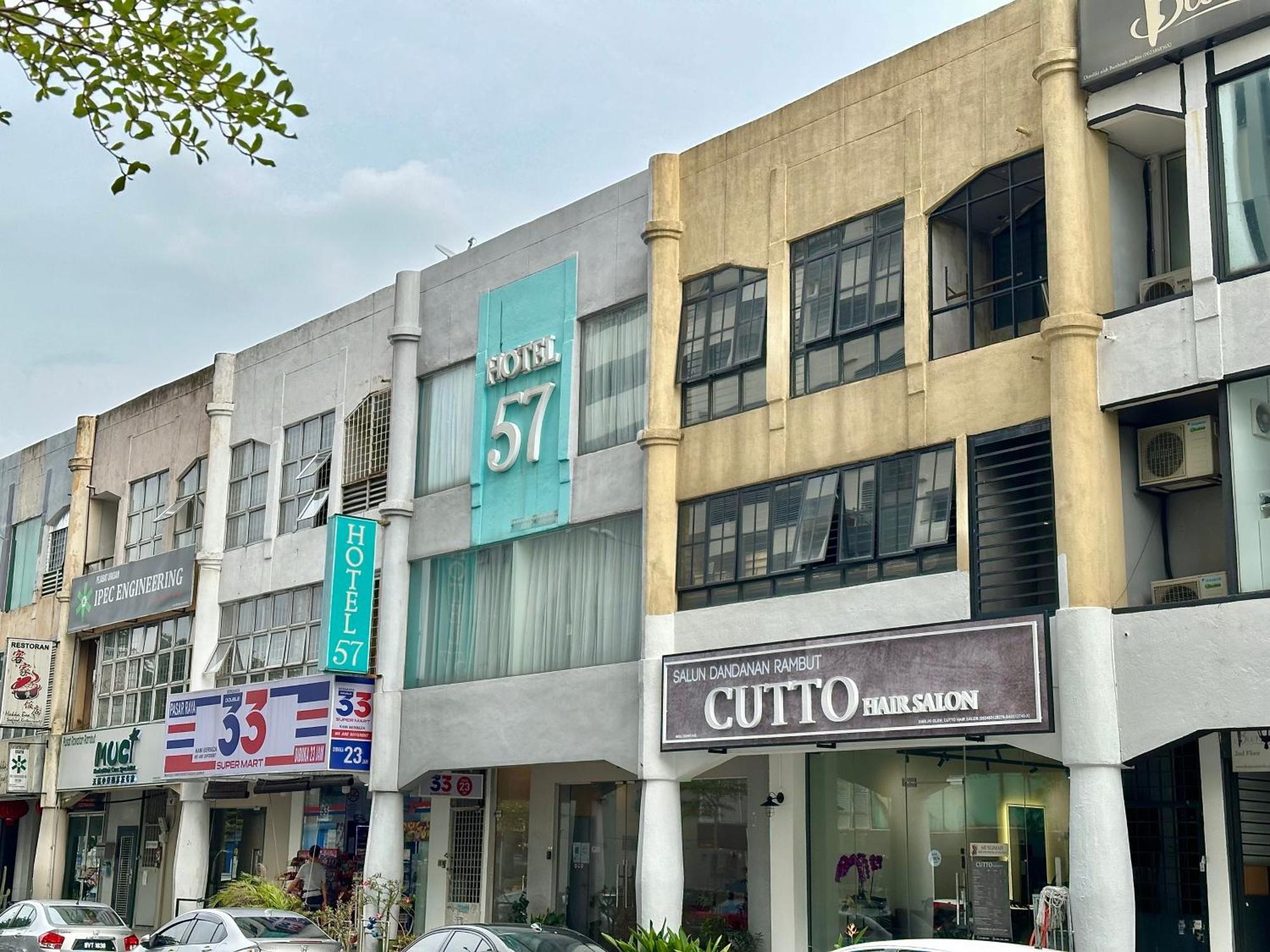 Hotel 57 Usj 21 Subang Jaya Eksteriør billede